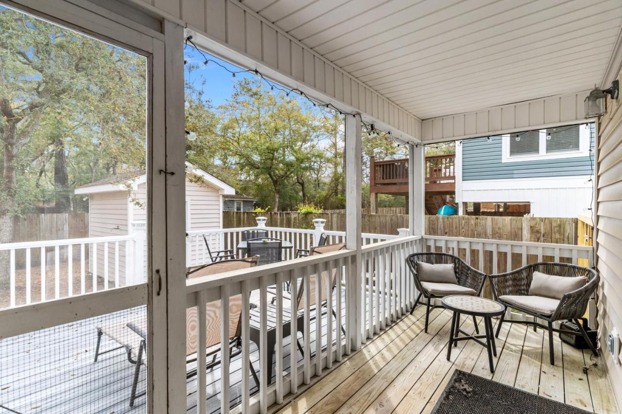 Reel Blessed Villa Oak Island Exterior photo